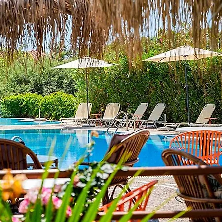 Ilena Hotel 2*