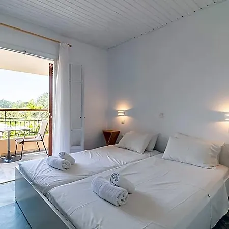 Ilena Hotel 2*