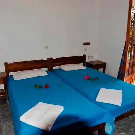 Ilena Hotel 2*